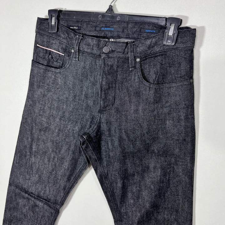 ALBERTO TEPERED FIT DENIM PANT WITHOUT STRETCH