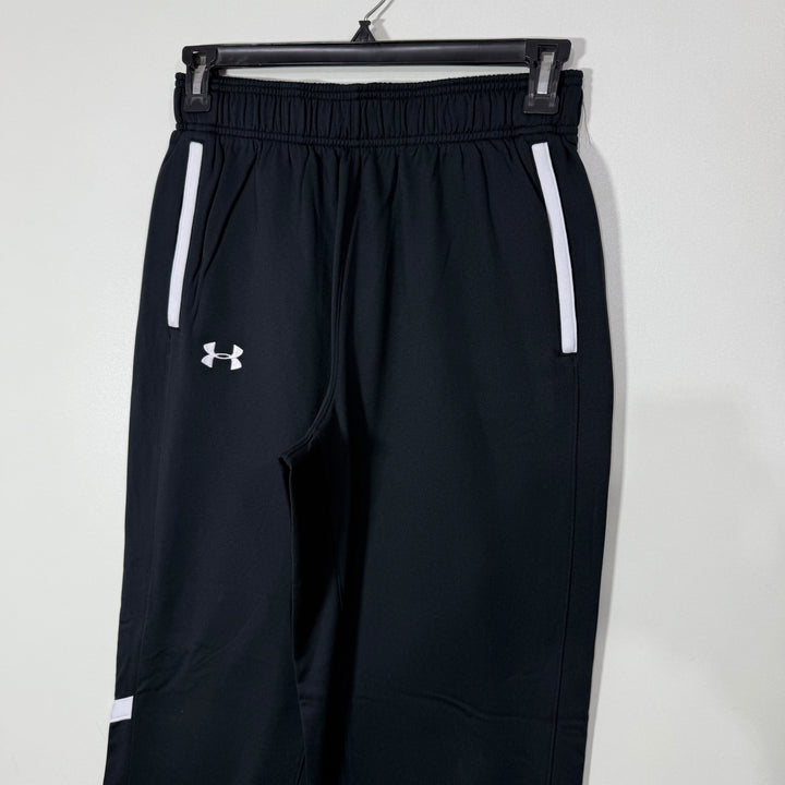 UNDER ARMOUR LOOSE FIT SPORT TROUSER BLACK COLOUR WITH SIDE ZIP POCKETS