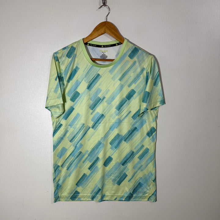TEK GEAR PRINTED  SPORT TSHIRT