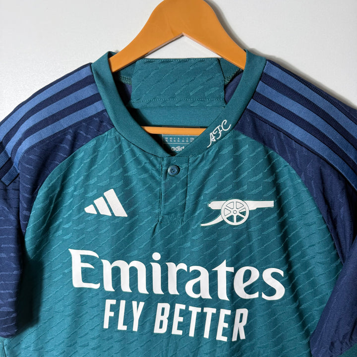 ADIDAS HEATROY  V NECK ONE BUTTON SPORT TSHIRT