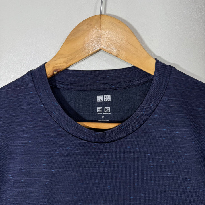 UNIQLO SPORT TSHIRT