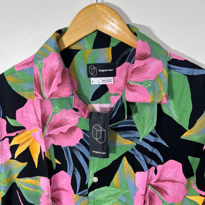 ORIGINAL USE SAFARI COLLAR HALF SLEEVES HAWAI SHIRT BRAND NEW