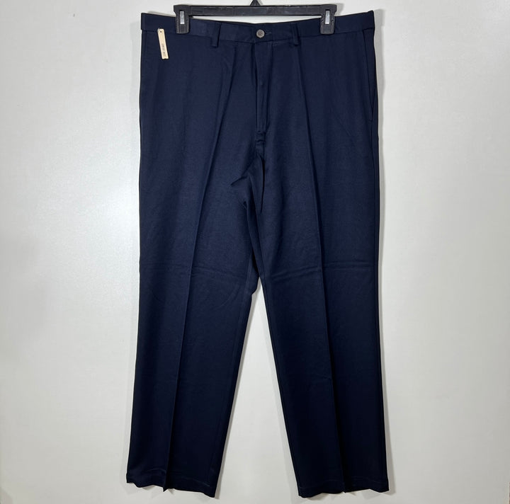 HAGGAR CLASSIC FIT DRESS PANT BRAND NEW WITHOUT STRETCH