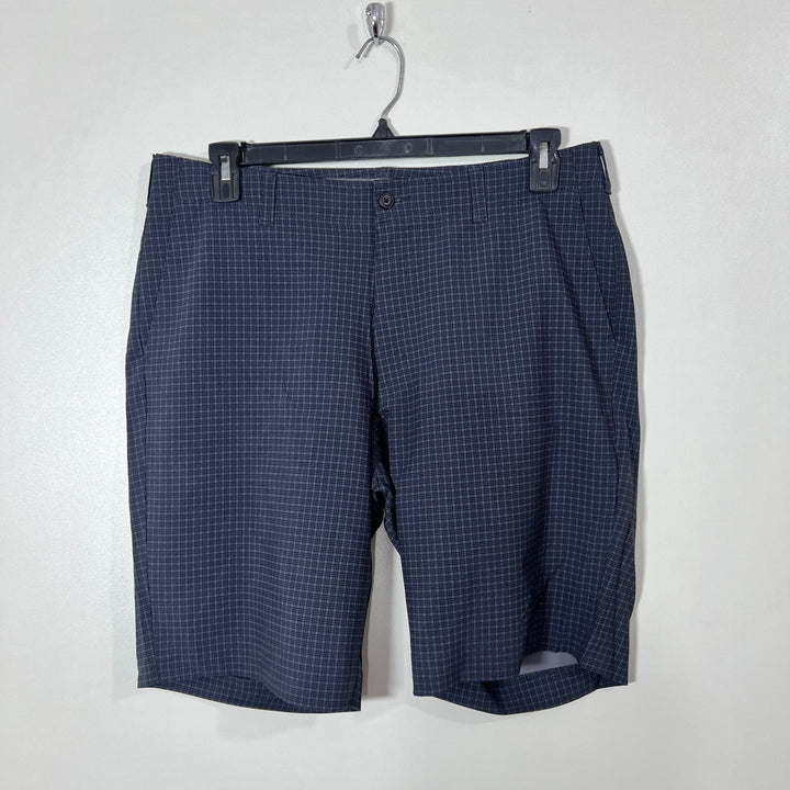 BEN HOGAN CHECKERED PERFORMANCE SHORT