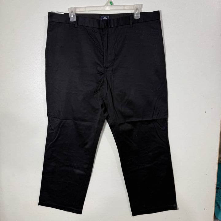 DOCKERS CLASSIC FIT ANTI WRINKLE KHAKI FLAT FRONT PERFORMANCE CREASE MACHINE WASHABLE COTTON PANT BRAND NEW BLACK COLOUR WITHOUT STRETCH