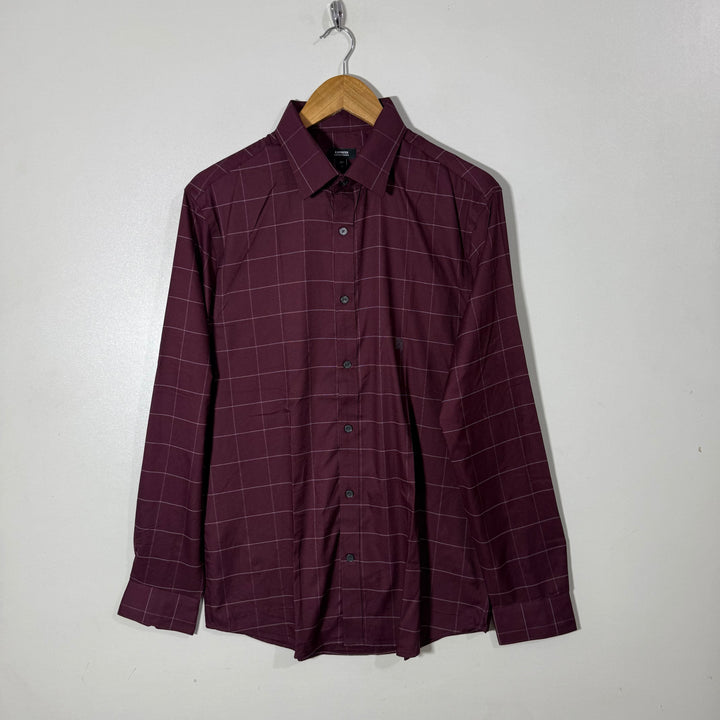 EXPRESS SLIM FIT PERFORMANCE SHIRT BRAND NEW