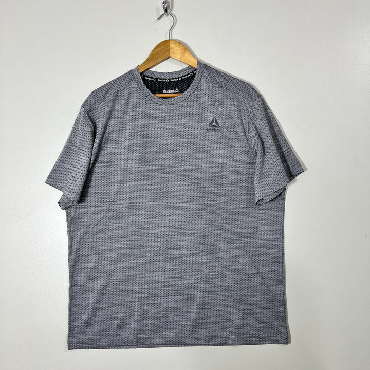REEBOK SPORT TSHIRT