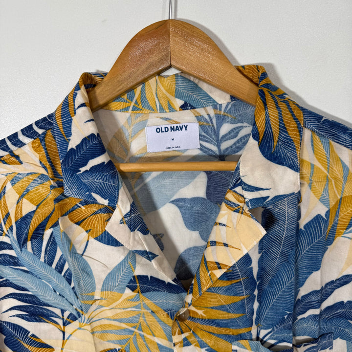 OLD NAVY SAFARI COLLAR HALF SLEEVES HAWAI SHIRT BRAND NEW