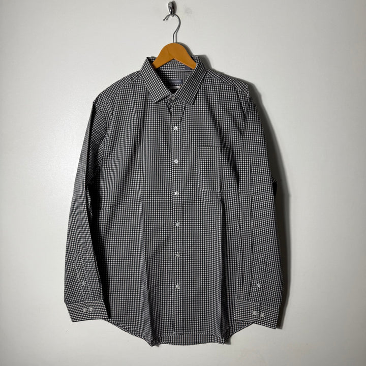 VAN HEUSEN CLASSIC FIT COTTON CHECKERED SHIRT