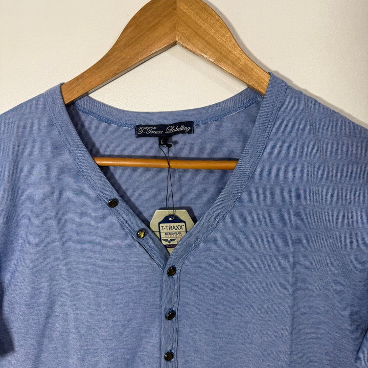 T TRAXX LABELLING V NECK COTTON TSHIRT BRAND NEW