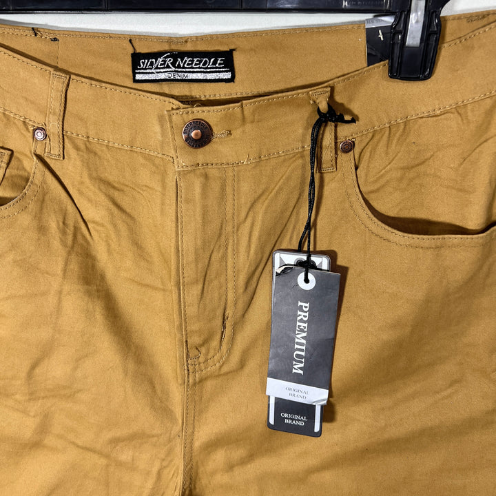 SILVER NEEDLE COTTON SHORT BRAND NEW