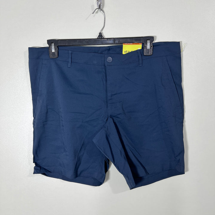 ALL IN MOTION GOLF SHORT BRAND NEW