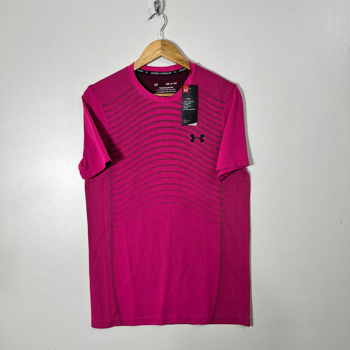 UNDER ARMOUR SPORT TSHIRT BRAND NEW