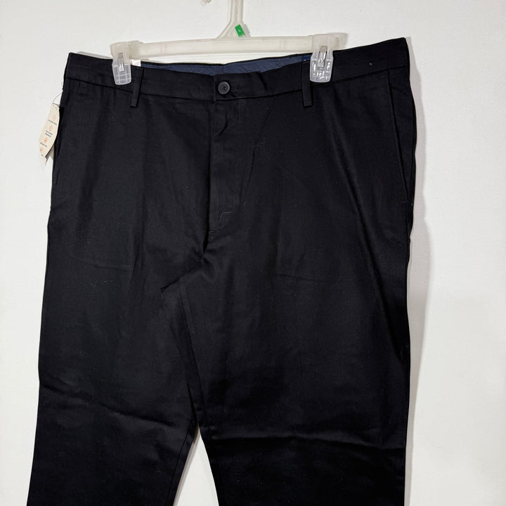 DOCKERS SIGNATURE KHAKI CLASSIC FIT COTTON CHINO PANT BRAND NEW WITH STRETCH BLACK COLOUR
