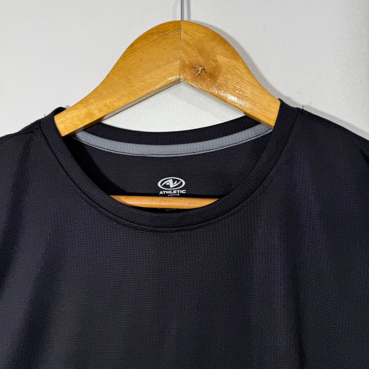 ATHLETIC WORKS SPORT TSHIRT BLACK COLOUR