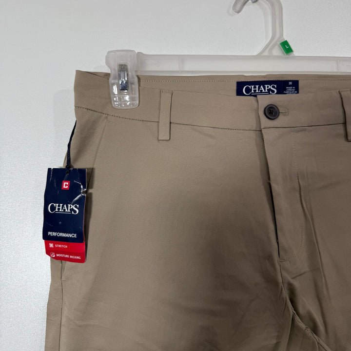CHAPS PERFORMANCE SHORT BRAND NEW WITH STRETCH