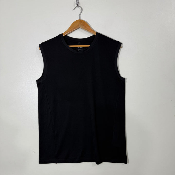 H&M MOVE SPORT SLEEVES LESS BLACK COLOUR