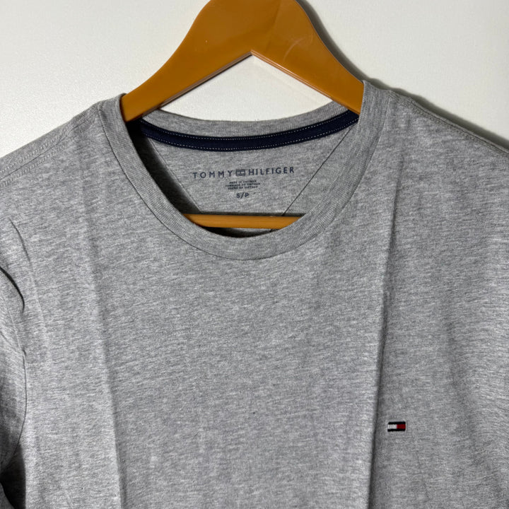 TOMMY HILFIGER COTTON TSHIRT GREY COLOUR