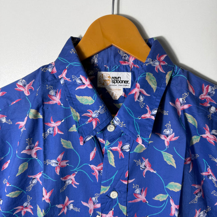 REYN SPOONER  HALF SLEEVES SHIRT BRAND NEW