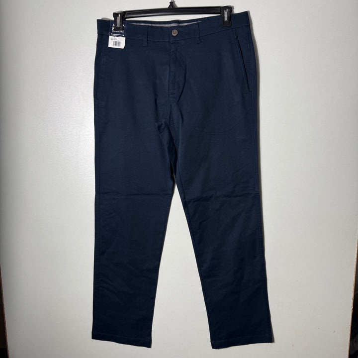 HAGGAR STRAIGHT FIT COTTON CHINO PANT BRAND NEW WITH STRETCH BLUE COLOUR
