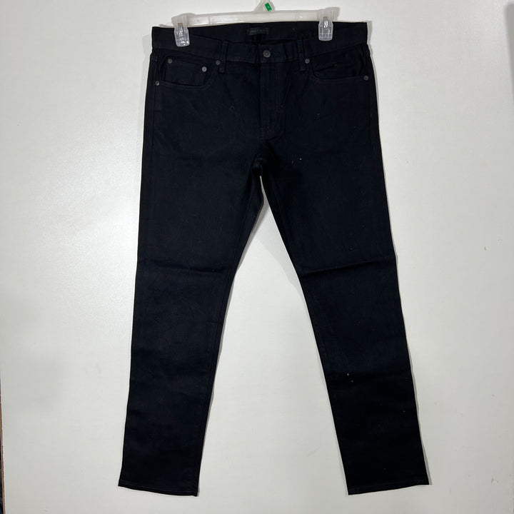 UNIQLO JEANS STRAIGHT FIT DENIM PANT WITHOUT STRETCH