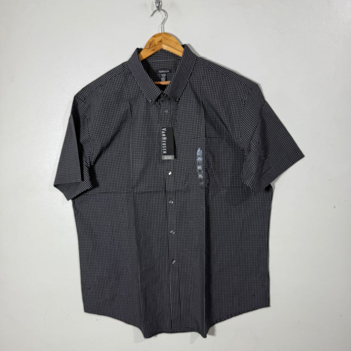 VAN HEUSEN BUTTON DOWN HALF SLEEVES COTTON SHIRT BRAND NEW