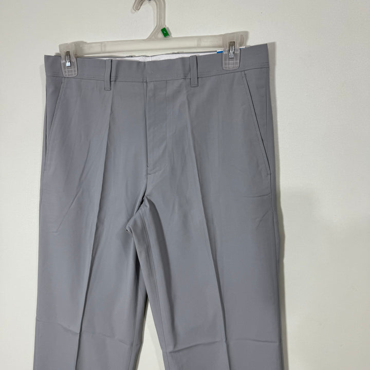 LIQUID YACHT WEAR STRAIGHT FIT PERFORMANCE PANT BRAND NEW WITH STRETCH