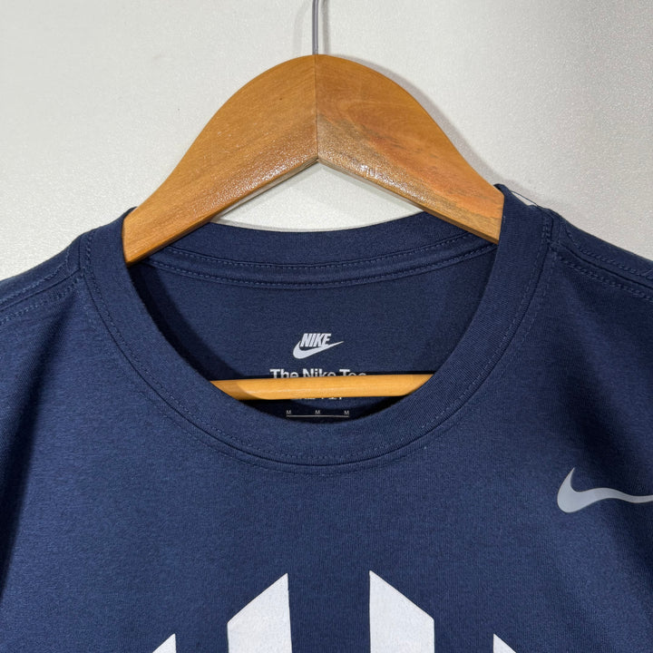NIKE DRI FIT SPORT TSHIRT