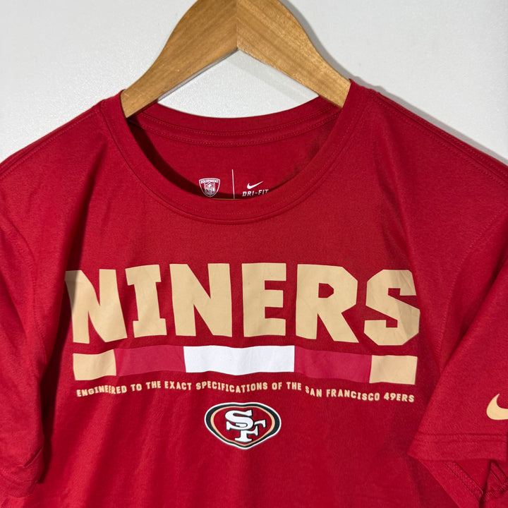 NIKE DRI FIT SPORT TSHIRT