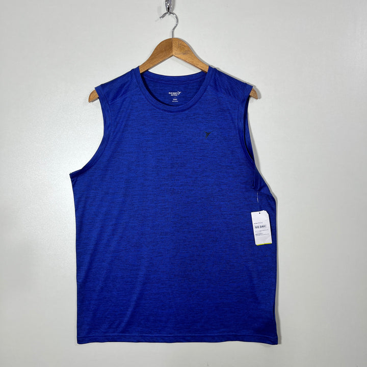 OLD NAVY ACTIVE SPORT SLEEVES LESS BRAND NEW