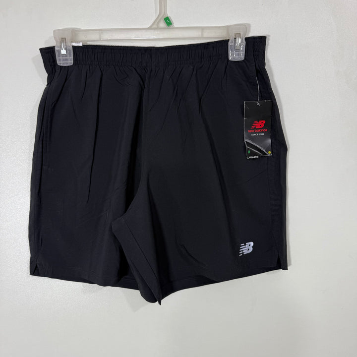 NEW BALANCE DRY RUNNING PARACHUTE SHORT BRAND NEW
