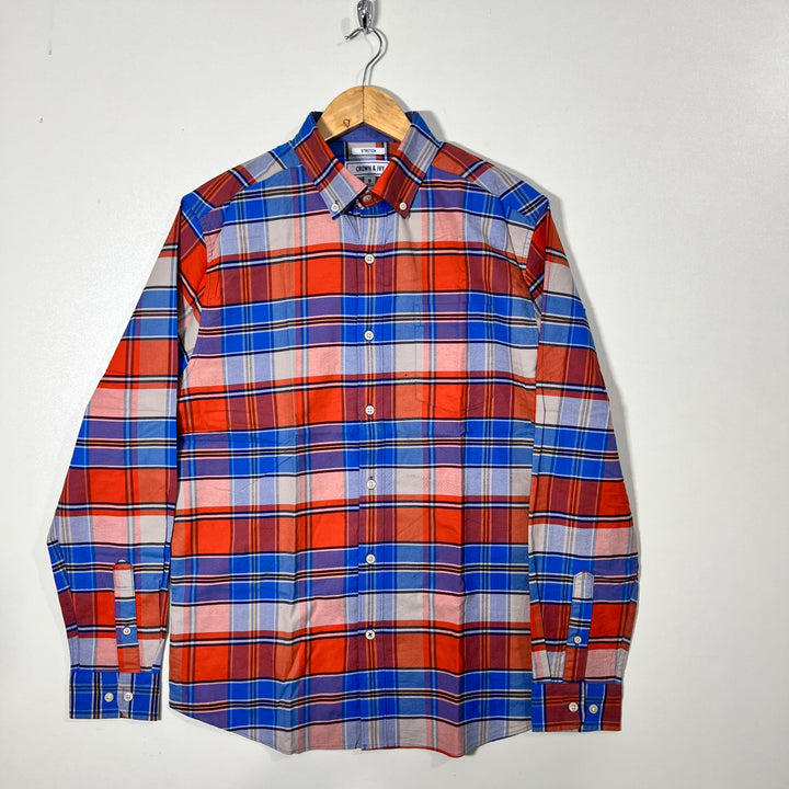 CROWN & IVY BUTTON DOWN SHIRT BRAND NEW WITH STRETCH