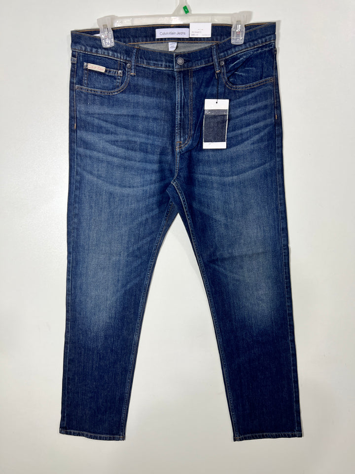 CALVIN KLEIN SLIM STRAIGHT FIT DENIM PANT BRAND NEW WITH STRETCH