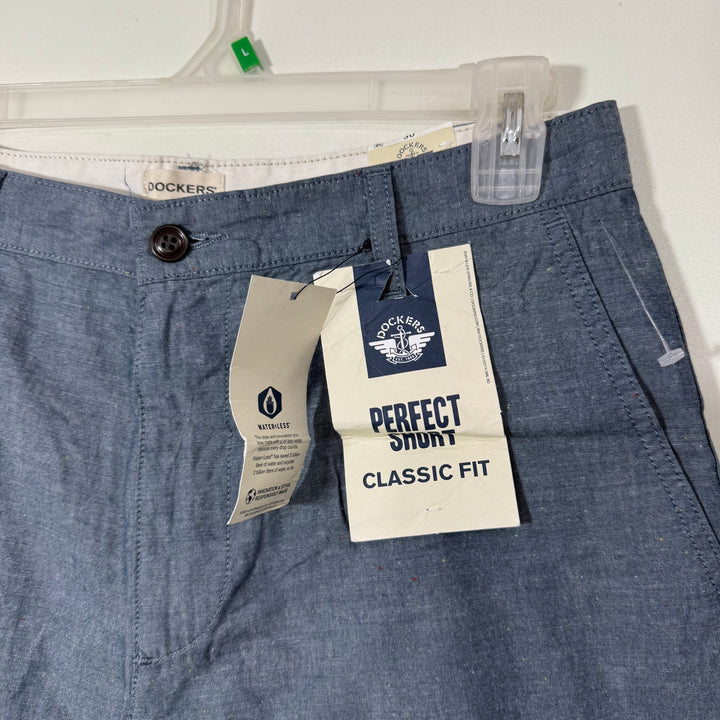 DOCKERS CLASSIC FIT COTTON SHORT BRAND NEW