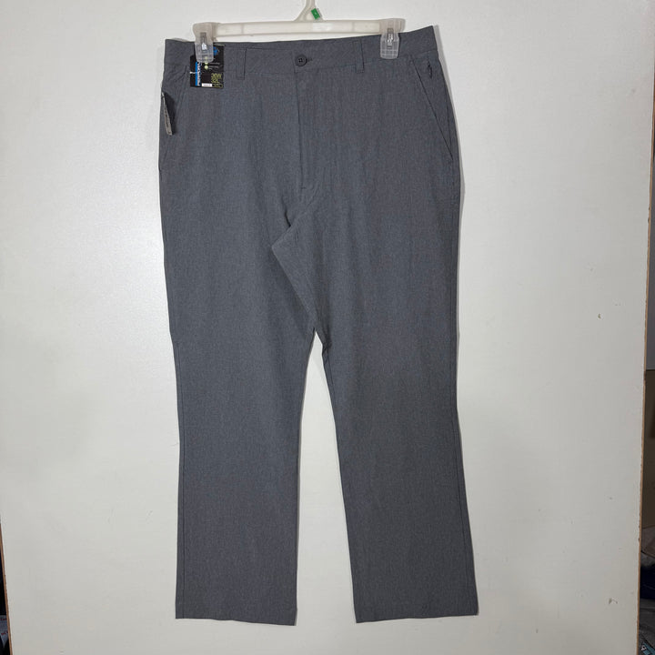 ROUNDTREE & YORKE CLASSIC FIT PERFORMANCE PANT BRAND NEW WITH STRETCH