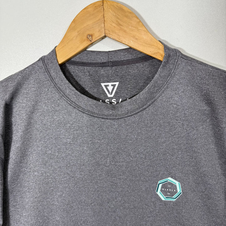VISSLA SPORT TSHIRT