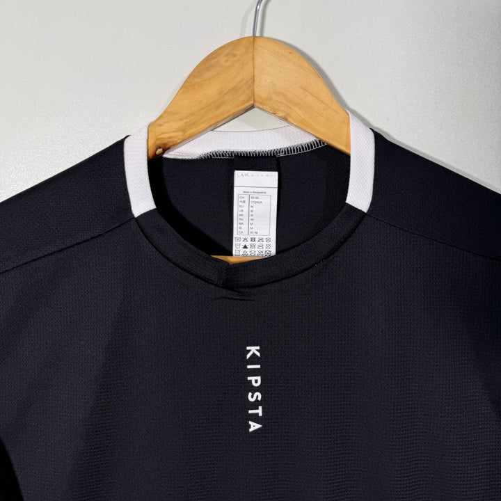 DECATHLON LIGHT WEIGHT RUNNING SPORT TSHIRT BLACK COLOUR