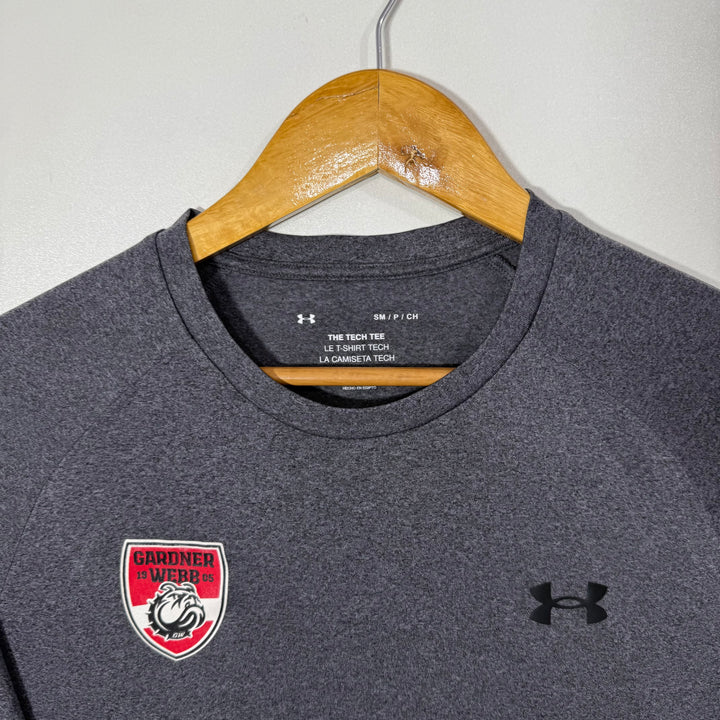 UNDER ARMOUR SPORT TSHIRT