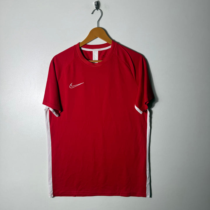 NIKE DRI FIT SPORT TSHIRT