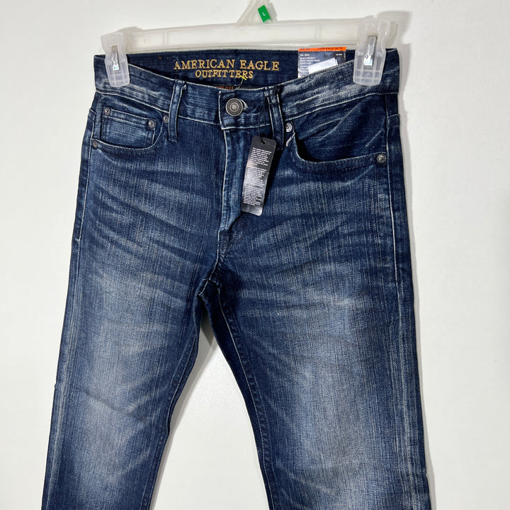AMERICAN EAGLE STRAIGHT FIT DENIM PANT BRAND NEW WITH STRETCH