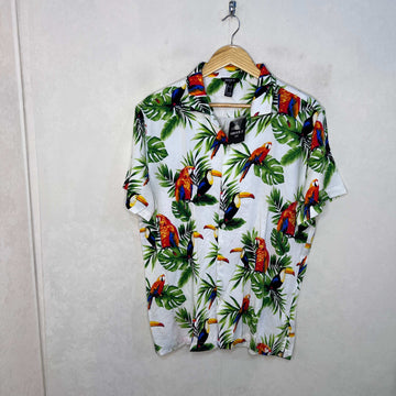 FOREVER 21 SAFARI COLLAR HAWAI SHIRT BRAND NEW - JS BROTHERS 