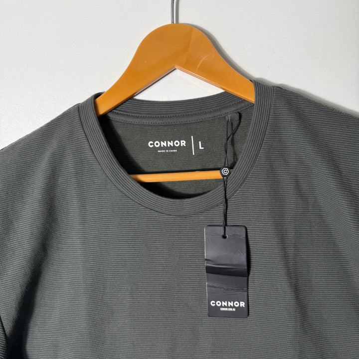 CONNOR CREW NECK KNITED COTTON TSHIRT BRAND NEW