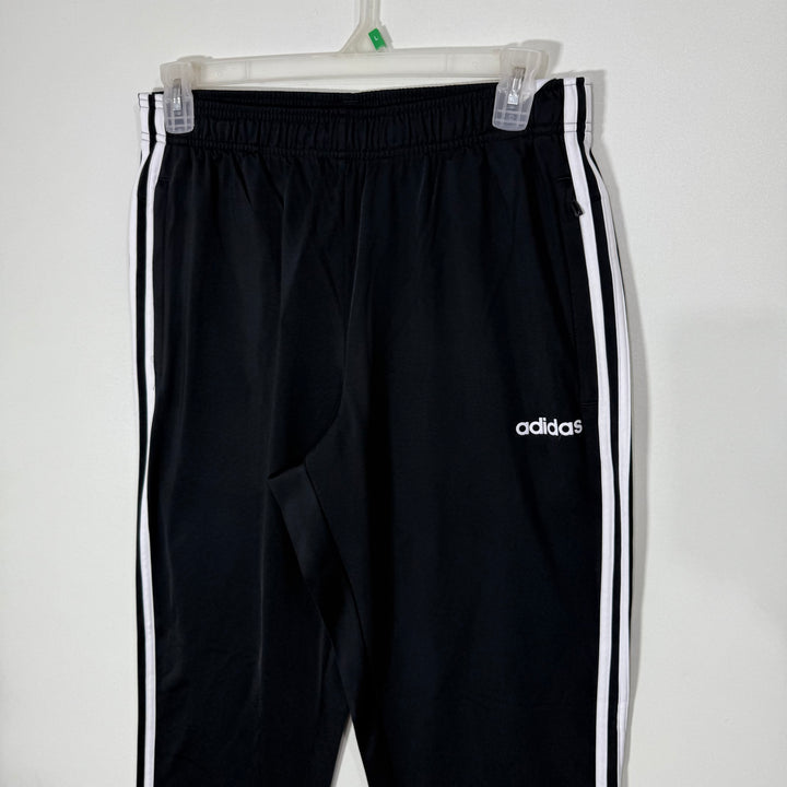 ADIDAS STRAIGHT FIT SPORT TROUSER INNER FLEECE BLACK COLOUR WITH SIDE ZIP POCKETS