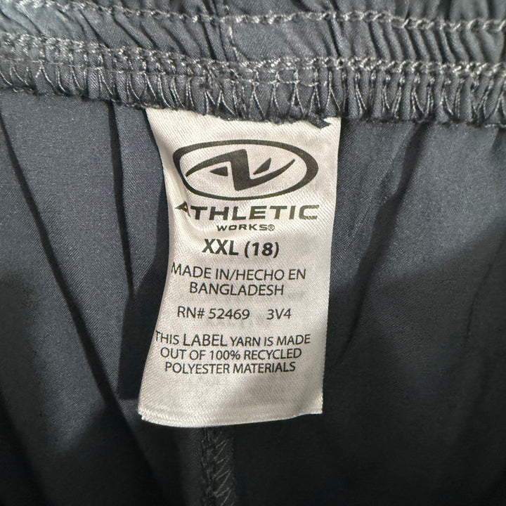 ATHLETIC WORKS HYBRID TRAINING SPORT SHORT BRAND NEW GREY COLOUR