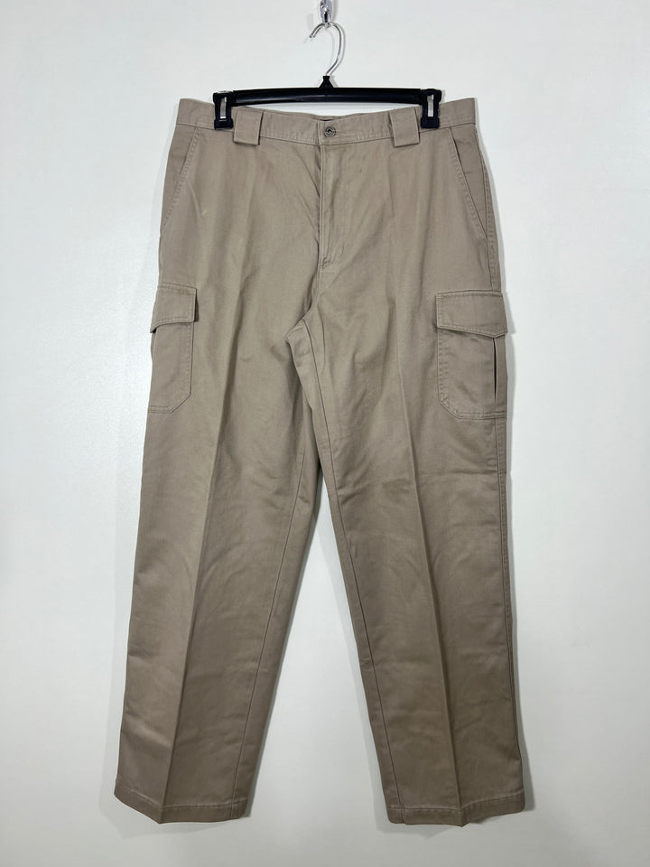 DOCKERS KHAKIS LOOSE FIT CARGO PANT BRAND NEW