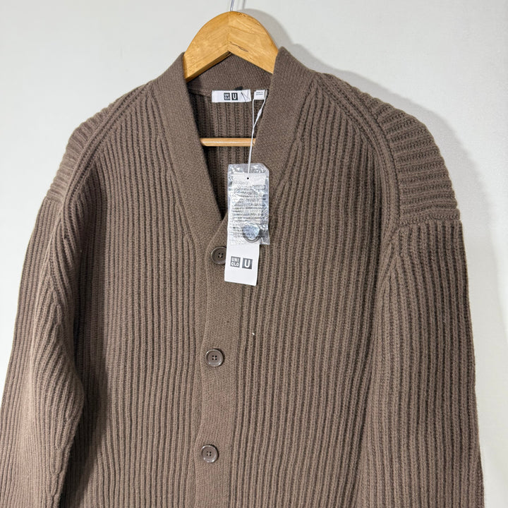 UNIQLO KNITED CARDIGAN SWEATER BRAND NEW BROWN COLOUR