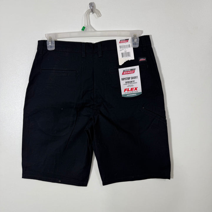 DICKIES COTTONAHORT BRAND NEW WITH STRETCH BLACK COLOUR