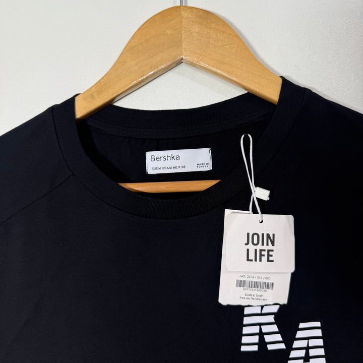 BERSHKA COTTON TSHIRT BRAND NEW BLACK COLOUR