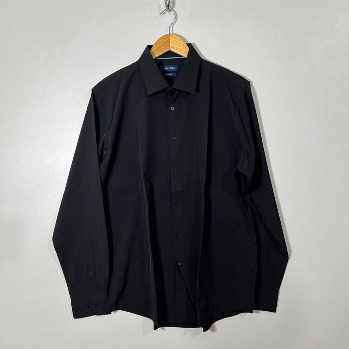 NAUTICA SLIM FIT PERFORMANCE SHIRT WITH STRETCH