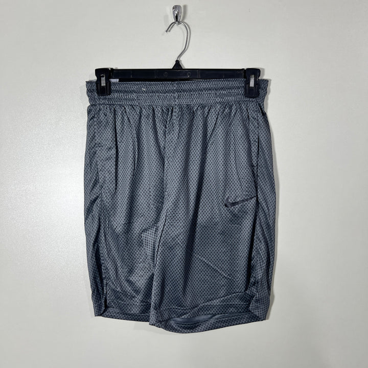 NIKE DRI FIT SPORT SHORT